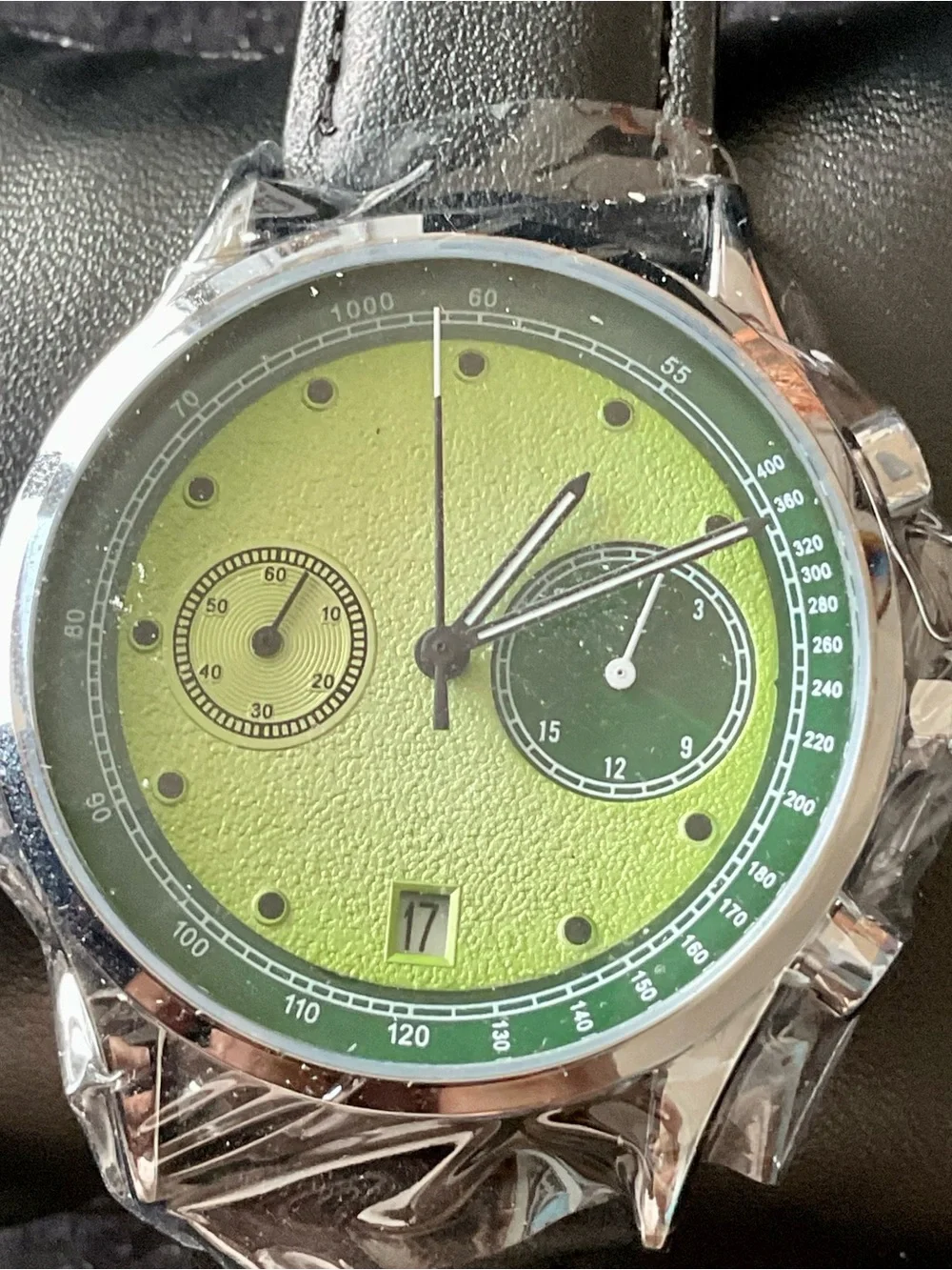 Brand New Colorful Lime Green And Avocado Green Joker Cat Chronograph Watch Date
